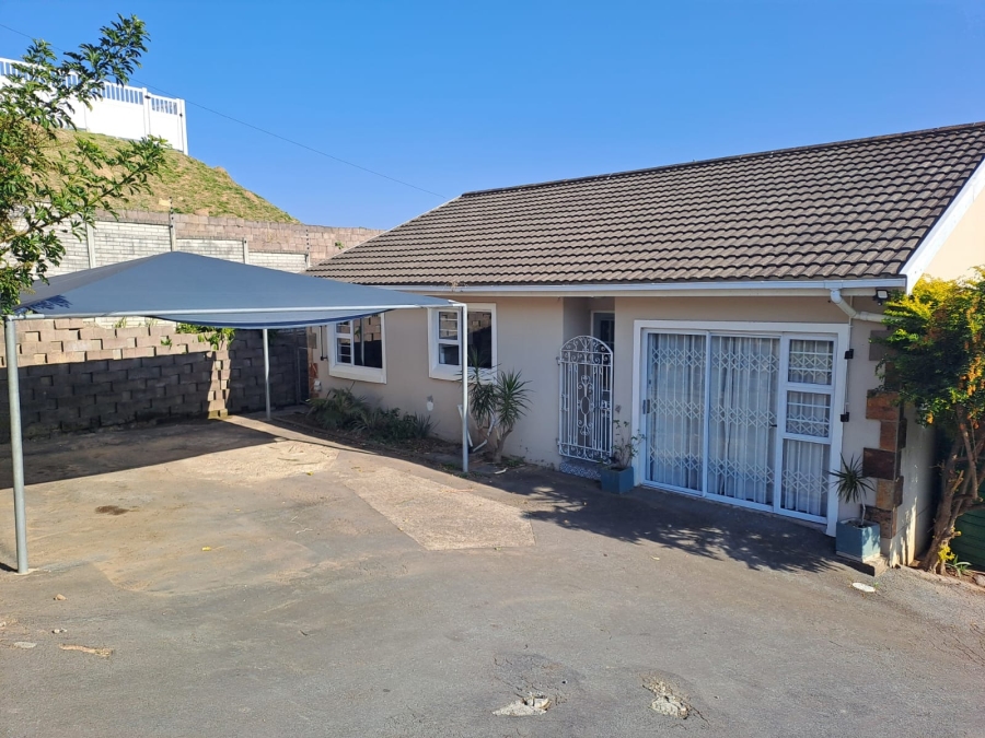 4 Bedroom Property for Sale in Nahoon Valley Park Eastern Cape